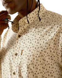 Ariat Men's Milton L/S Modern Fit Western Button Down Shirt in Off White Desert