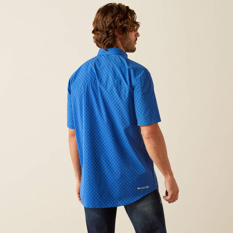Ariat Men's S/S 360 Airflow Classic Fit Western Button Down Shirt in Blue Medallion