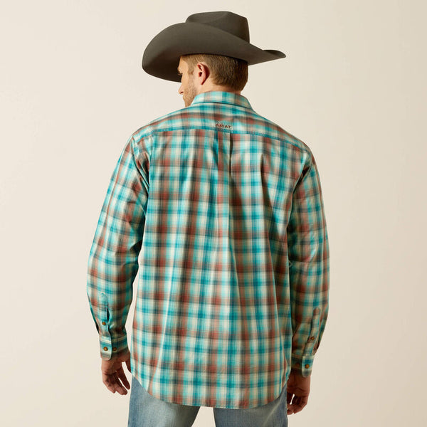 Ariat Men's L/S Pro Series Brooklyn Classic Fit Western Button Up Shirt in Aqua Blue Plaid