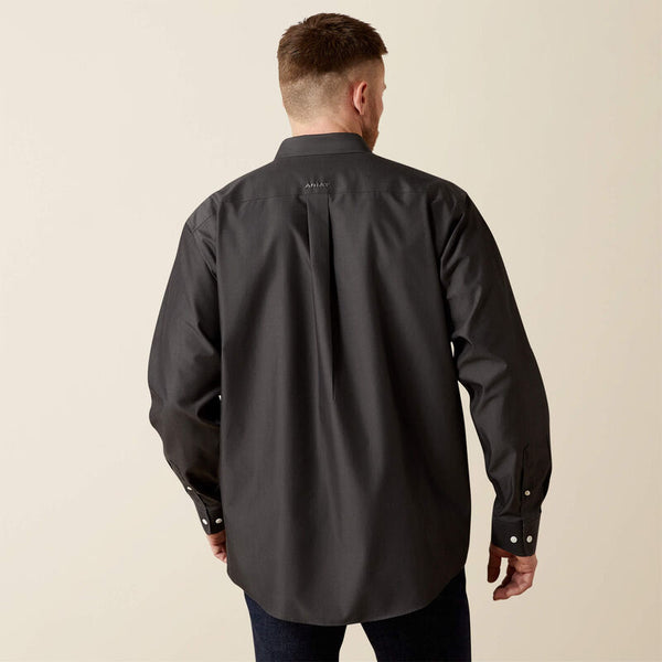 Ariat Men's L/S Wrinkle Free Solid Pinpoint Oxford Classic Fit Western Button Down Shirt in Black (Available in Regular & Tall Sizes)