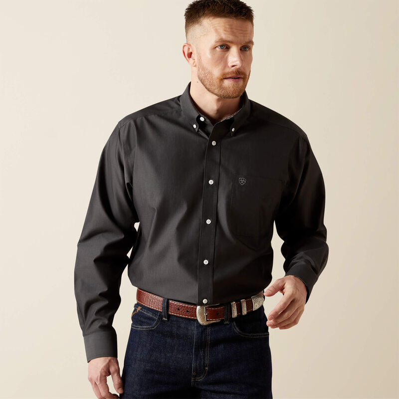 Ariat Men's L/S Wrinkle Free Solid Pinpoint Oxford Classic Fit Western Button Down Shirt in Black (Available in Regular & Tall Sizes)