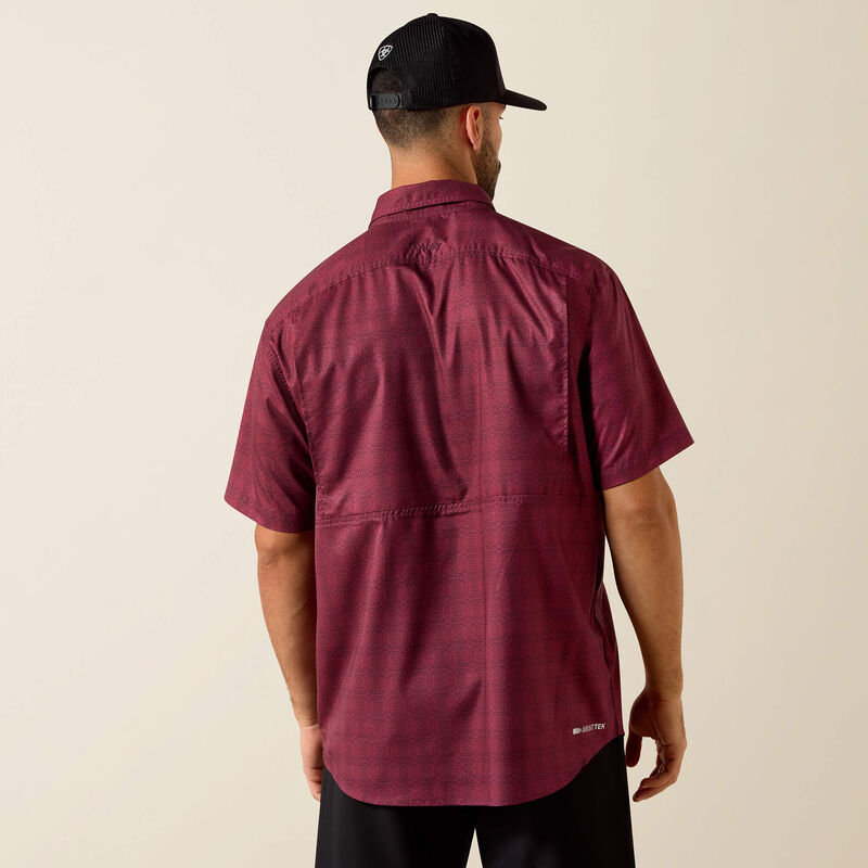 Ariat Men's S/S Printed VentTEK Classic Fit Button Down Shirt in Maroon Banner