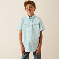 Ariat Boy's S/S VentTEK Outbound Classic Fit Button Down Shirt in Blue Glow