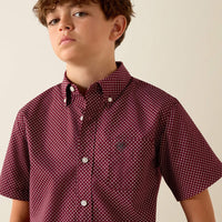 Ariat Boy's S/S Pippin Classic Fit Button Down Shirt in Maroon Banner Geo Print