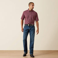 Ariat Men's S/S Pippin Classic Fit Shirt Western Button Down Shirt in Maroon Banner Geo Print