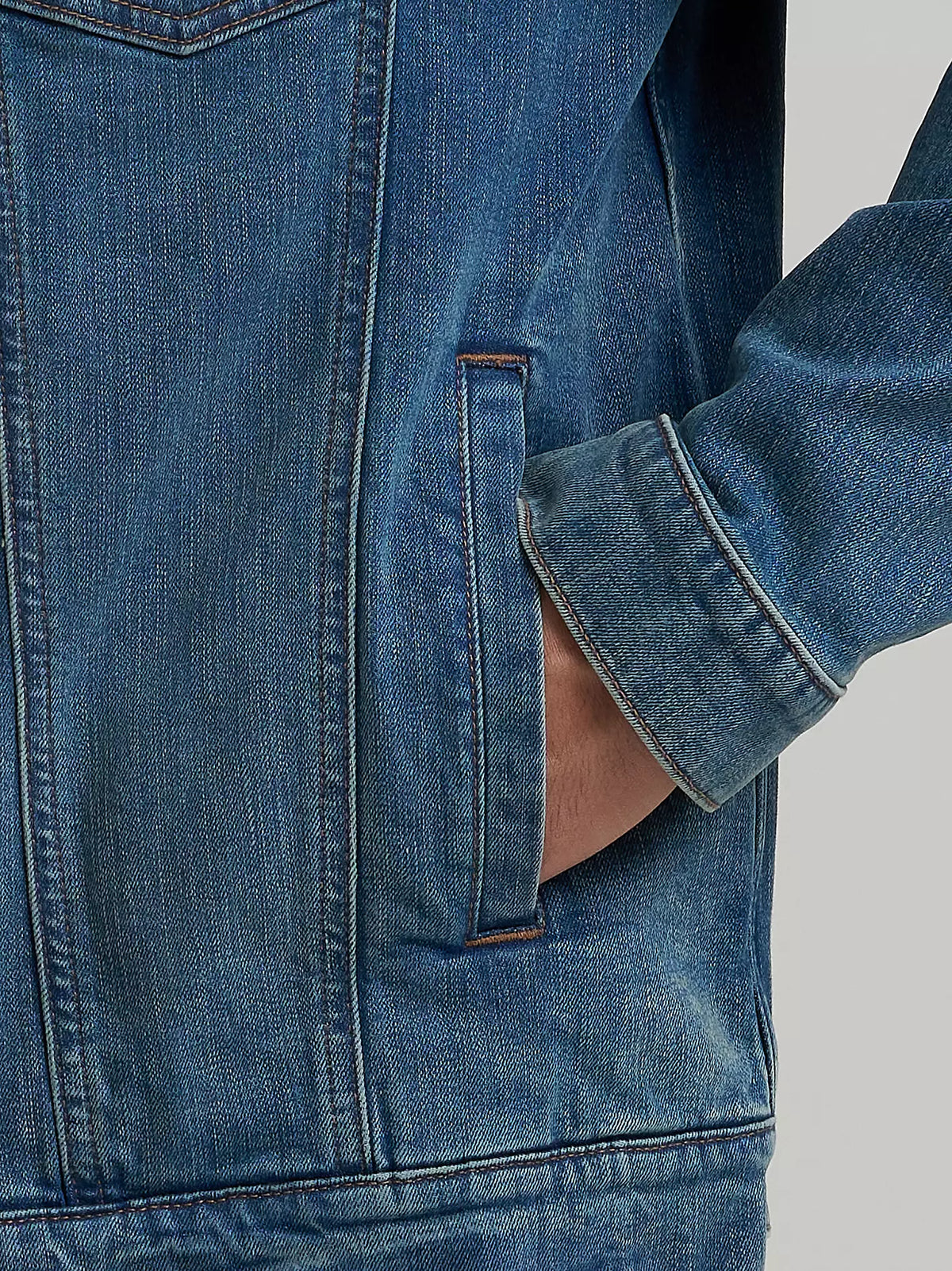 Wrangler Retro Men's Unlined Denim Jacket in Slate Blue