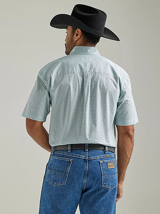 Wrangler Men's George Strait Short Sleeve Button Down Shirt- Aqua Board