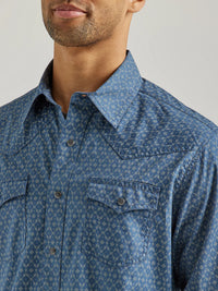 Wrangler Retro Men's Premium Western Snap Shirt in Blue Flower Chain