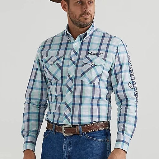 Wrangler Men's Logo Long Sleeve Western Button Down Shirt in Lark Plaid
