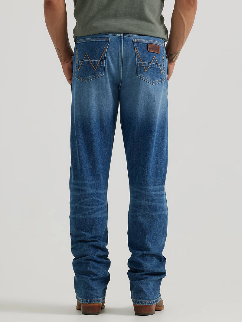Wrangler Retro Men's Relaxed Bootcut Jean in Andalusian
