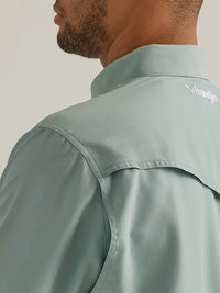 Wrangler Men's Performance Short Sleeve Solid Snap Shirt in Grey