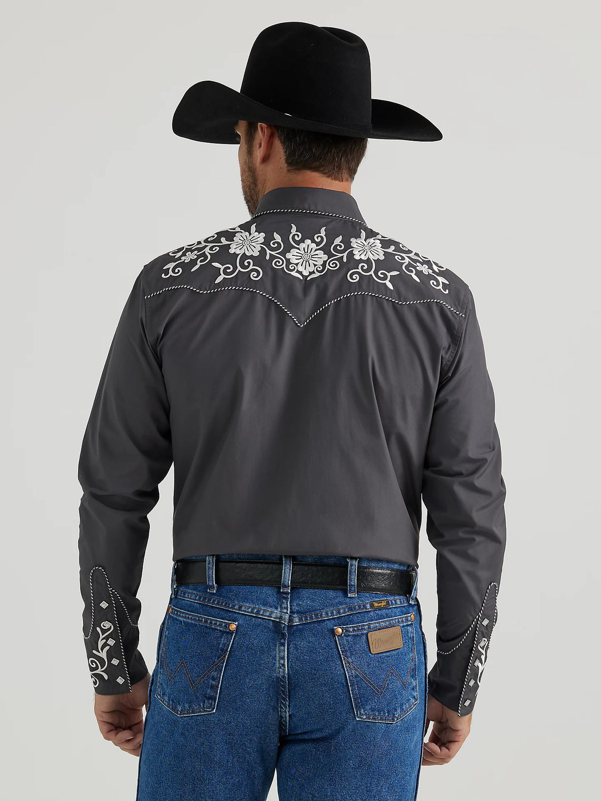 Wrangler Men's Rodeo Ben Long Sleeve Western Snap Shirt in Embroidered Grey