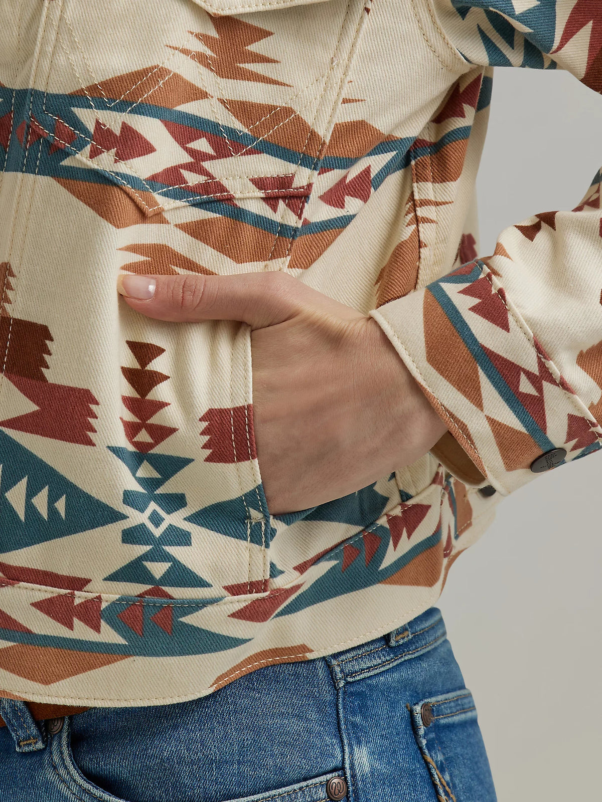 Wrangler Women's Western Aztec Print Boyfriend Jacket