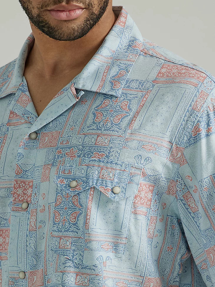 Wrangler Men's Coconut Cowboy Snap Front Camp Shirt in Blue Bandana
