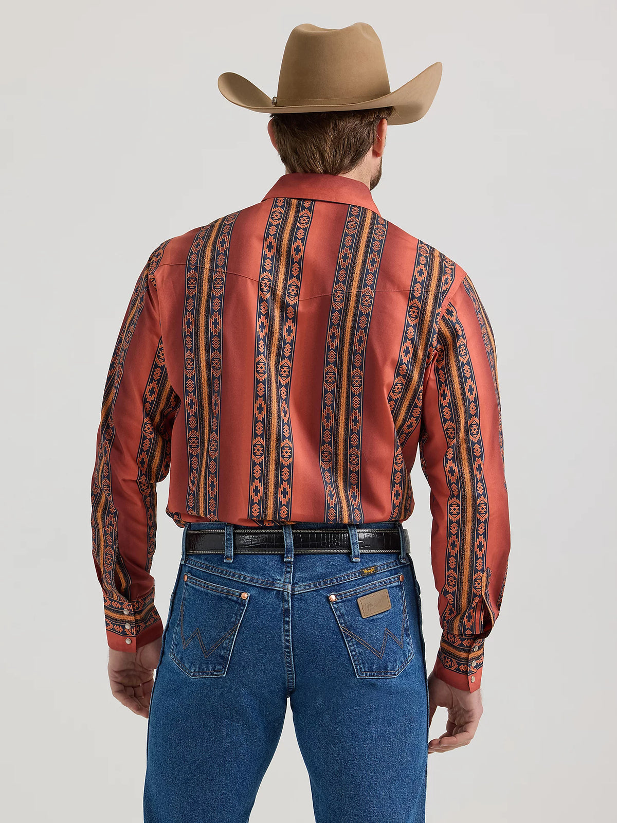 Wrangler Men's Checotah L/S Western Snap Shirt in Rusty Orange