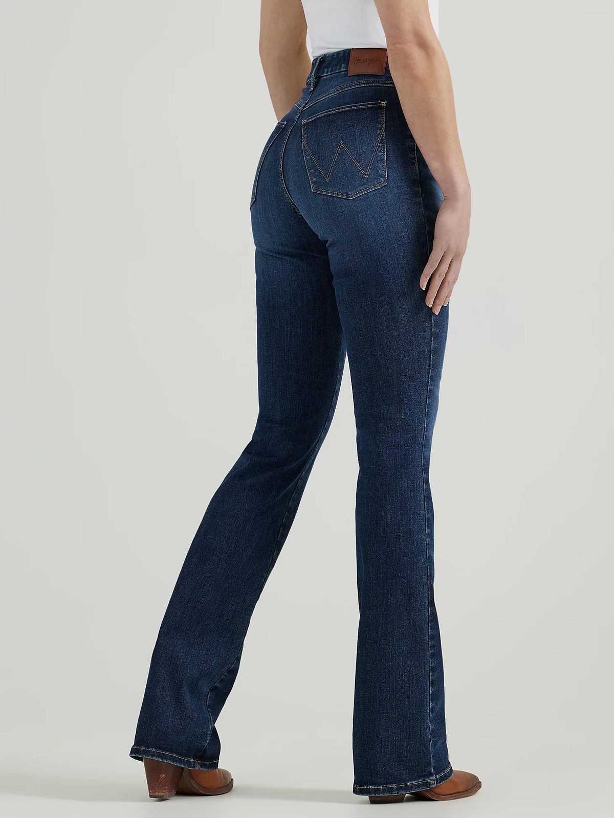 Wrangler Women's Bespoke High Rise Bootcut Jean in Lacey