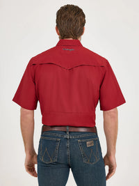 Wrangler Men's S/S Solid Performance Western Snap Shirt in Scarlet Red