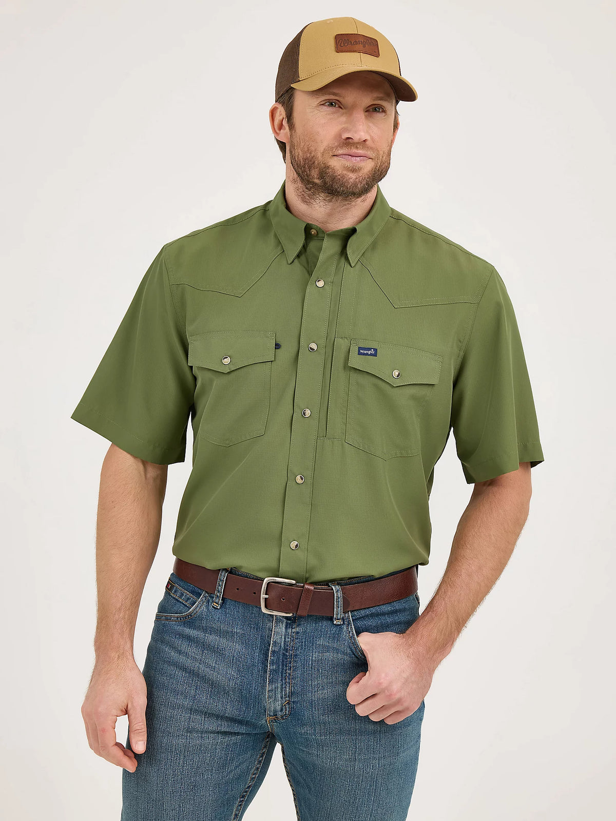 Wrangler Men's S/S Solid Performance Western Snap Shirt in Forest Green