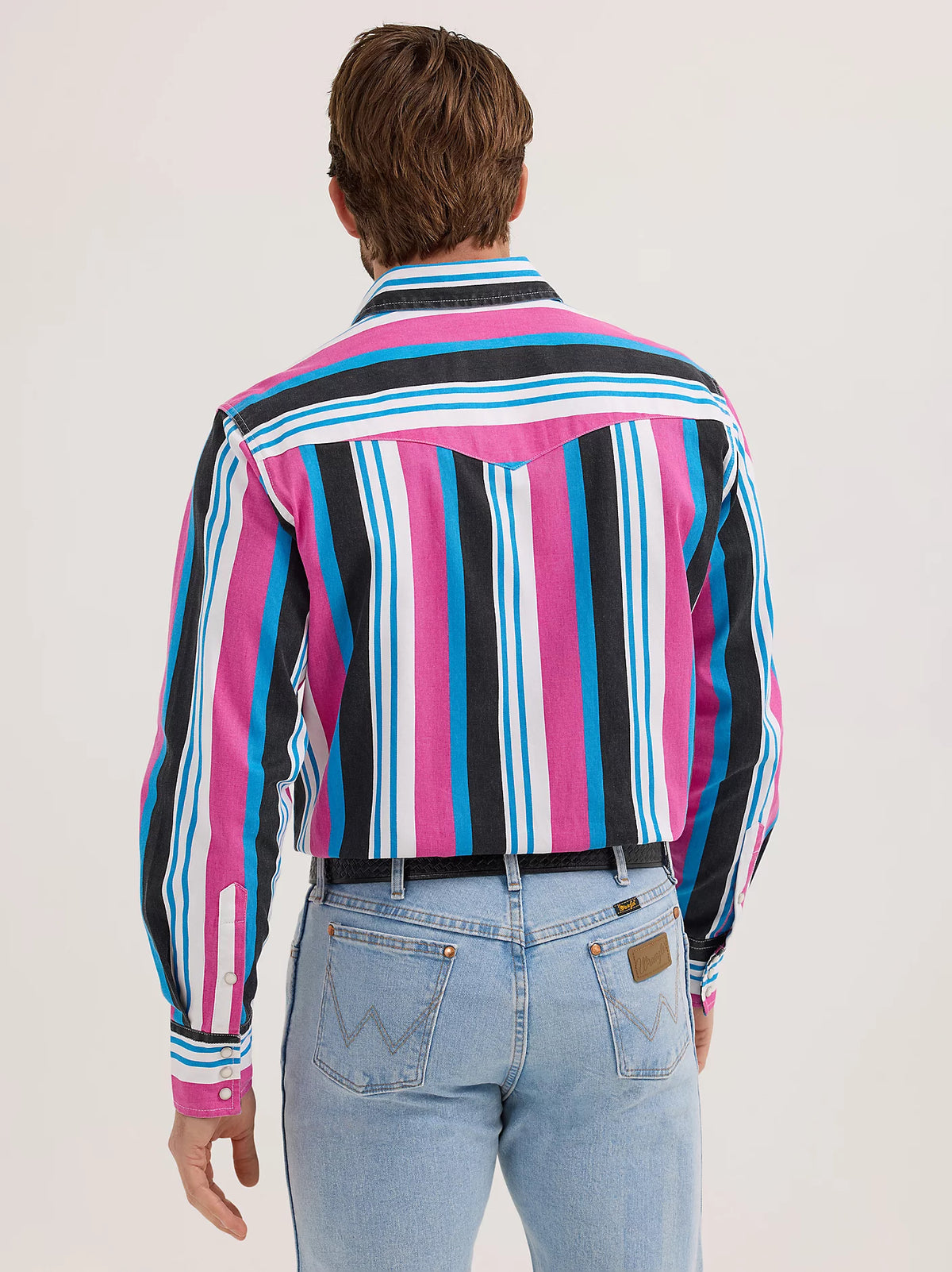 Wrangler Men's L/S Vintage Inspired Brushpopper Western Snap Work Shirt in Pink Mix