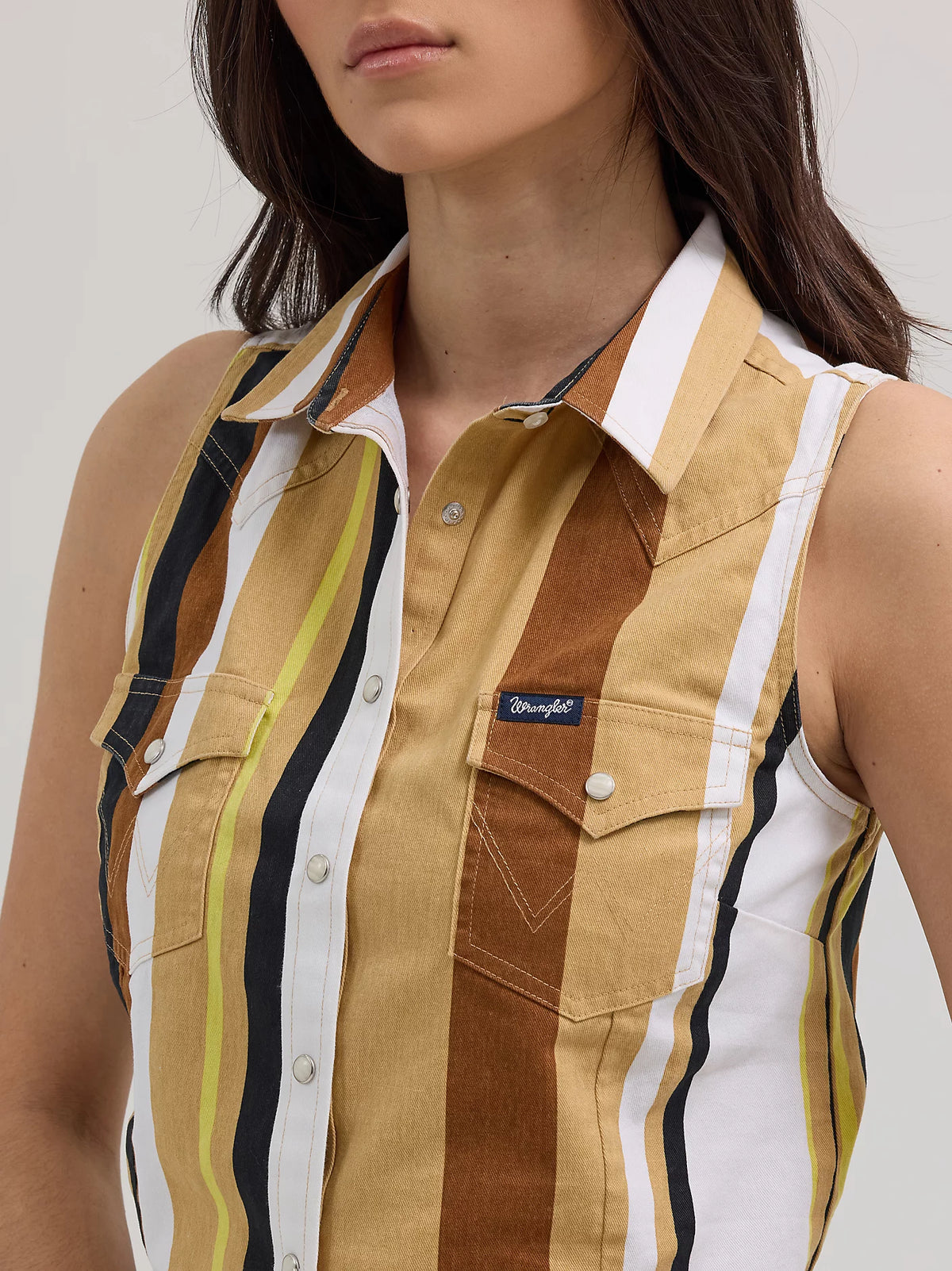 Wrangler Women's Retro Western Brushpopper Crop Tank in Tan and White