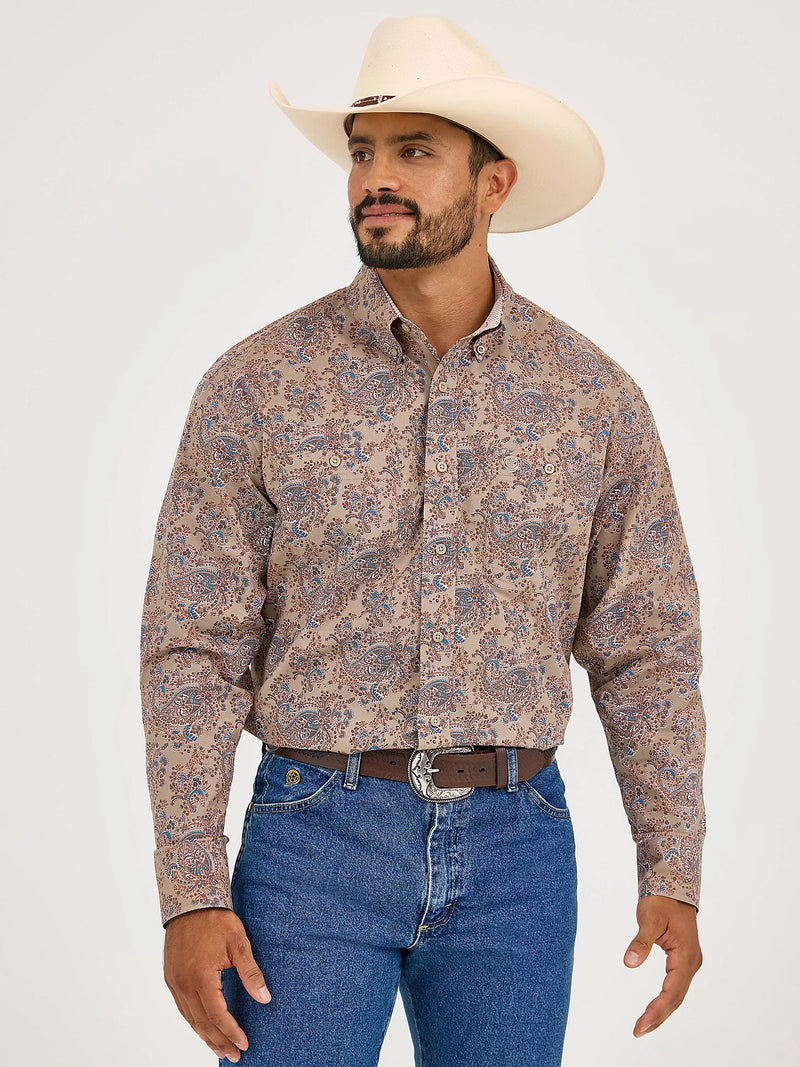Wrangler Men's L/S George Strait Paisley Button Down Shirt in Bold Brown