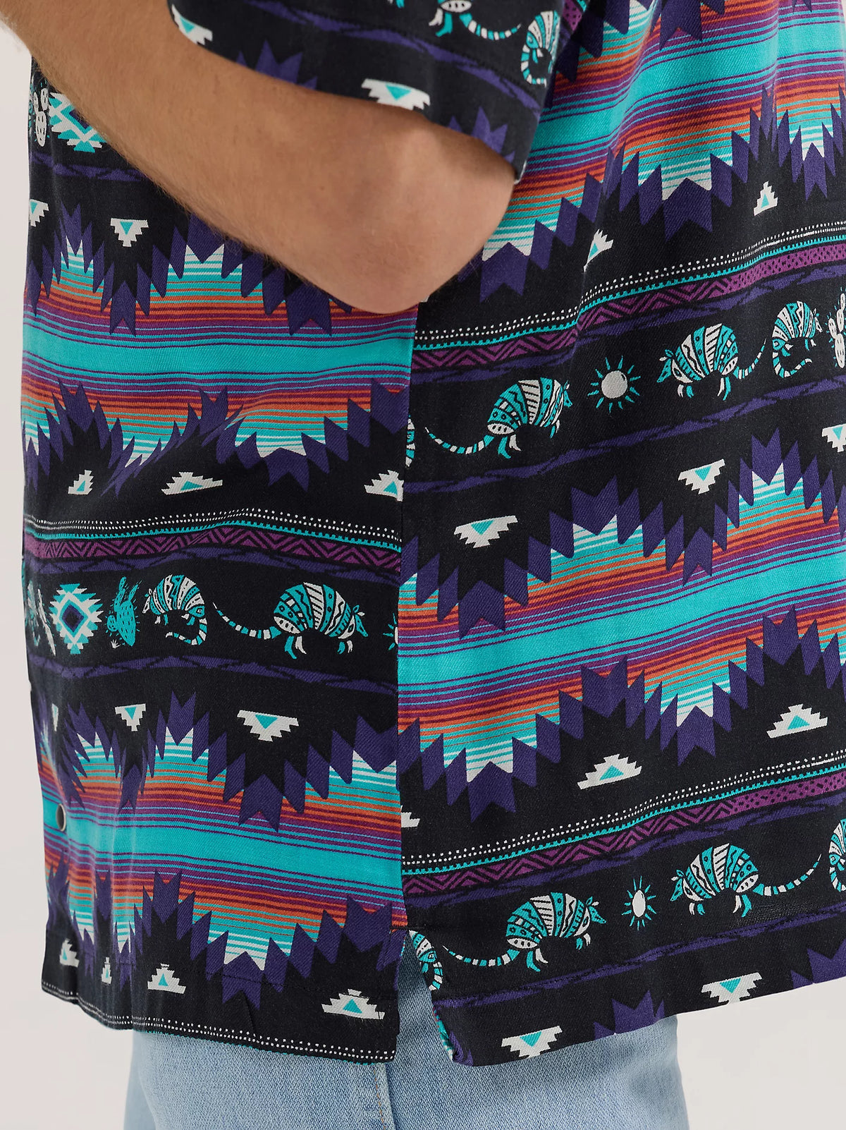 Wrangler Men's S/S Coconut Cowboy Snap Front Camp Shirt in Black Armadillo