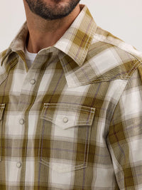 Wrangler Retro Men's L/S Premium Plaid Western Snap Shirt in Olive