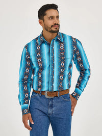 Wrangler Men's Checotah L/S Western Snap Shirt in Sea Salt Blue