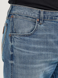 Wrangler Retro Men's Relaxed Bootcut Jean in Harris