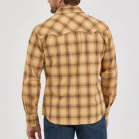 Wrangler Retro Men's L/S Sawtooth Pocket Plaid Western Snap Shirt in Curry
