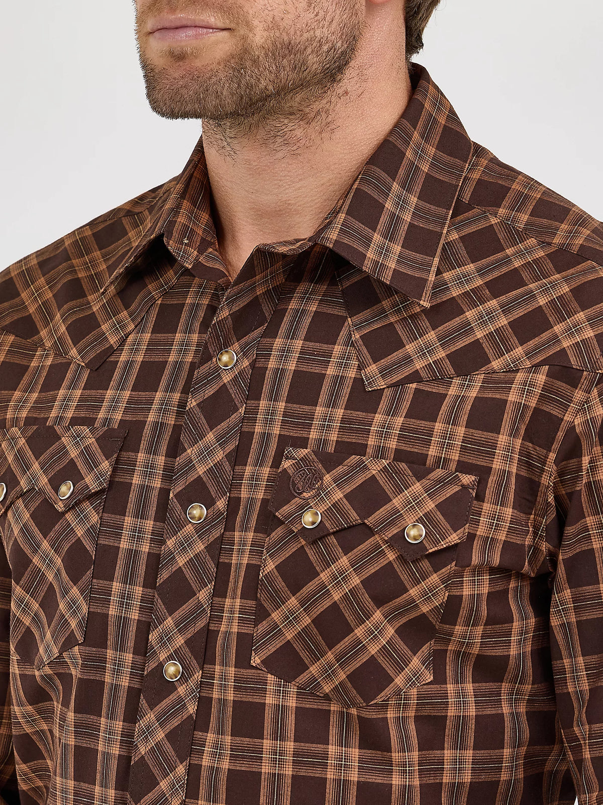 Wrangler Retro Men's L/S Sawtooth Pocket Plaid Western Snap Shirt in Mocha Brown