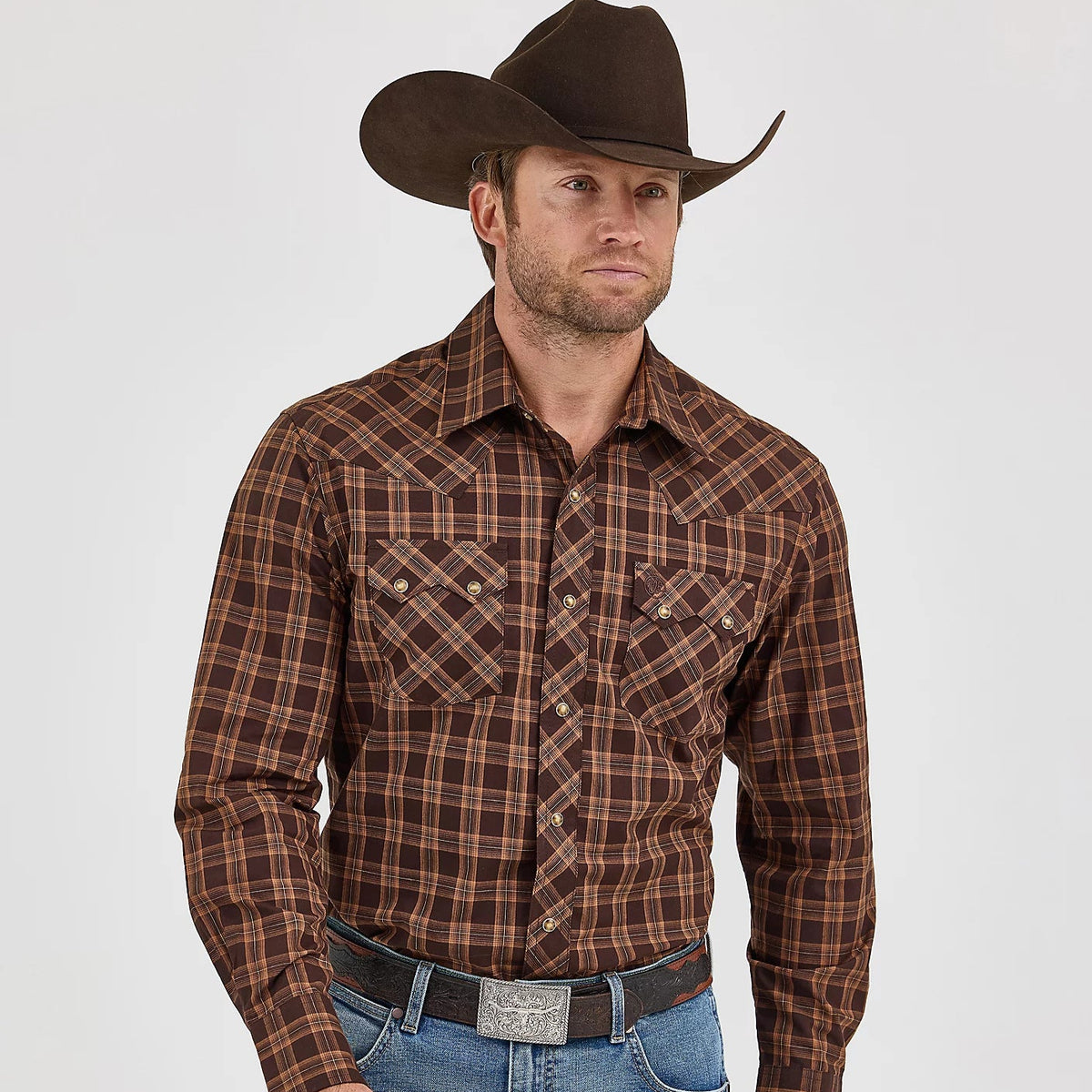 Wrangler Retro Men's L/S Sawtooth Pocket Plaid Western Snap Shirt in Mocha Brown