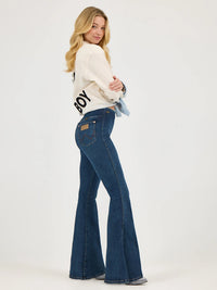 Wrangler x Lainey Wilson Pull On Bell Bottoms in Dark Denim Wash