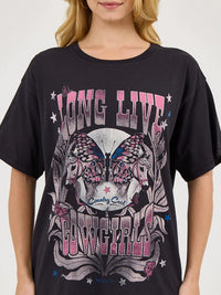 Wrangler x Lainey Wilson Long Live Cowgirls Oversized Tee in Black