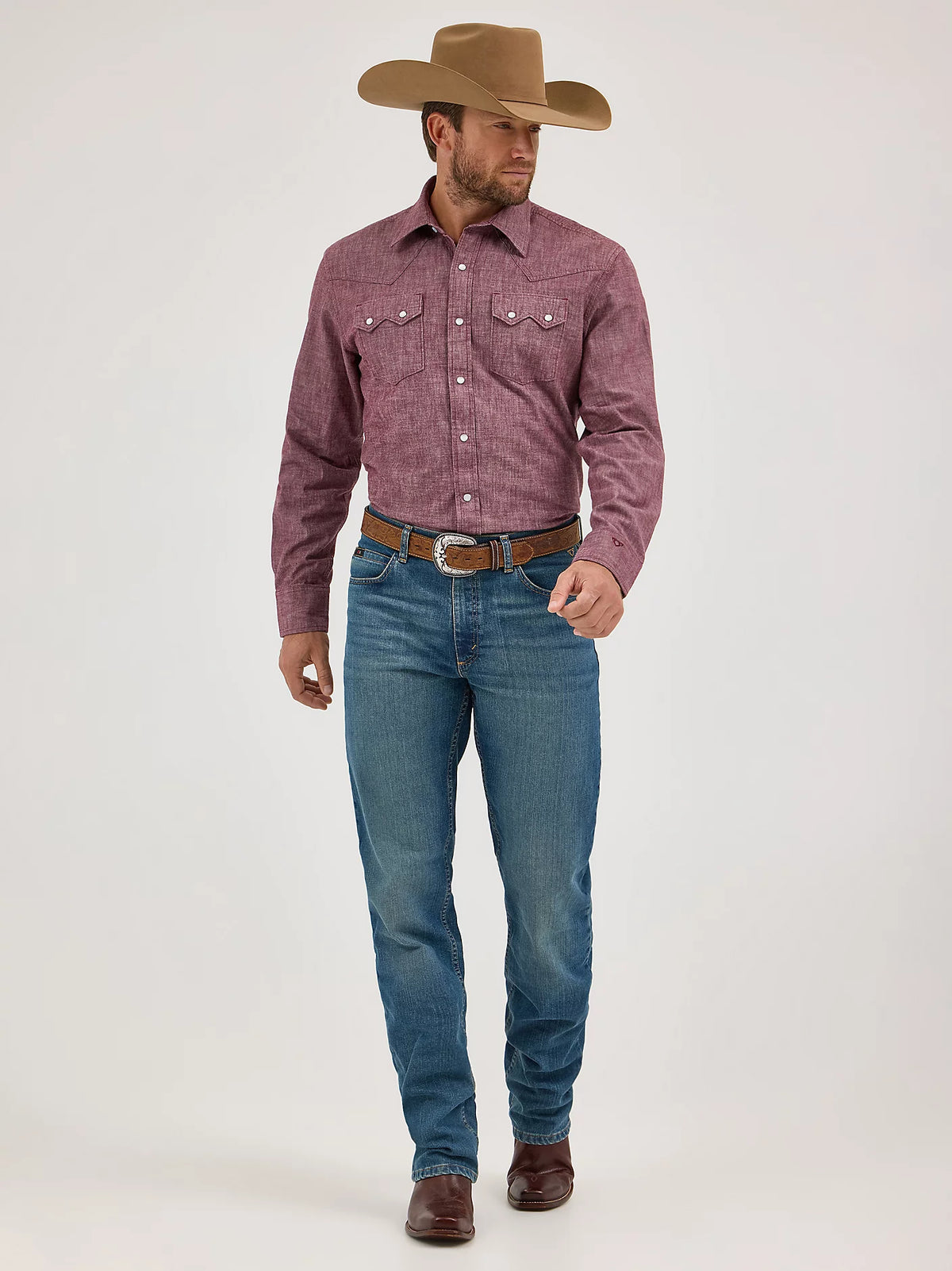 Wrangler Men's L/S Cody Johnson Sawtooth Pocket Western Snap Shirt in Burgundy