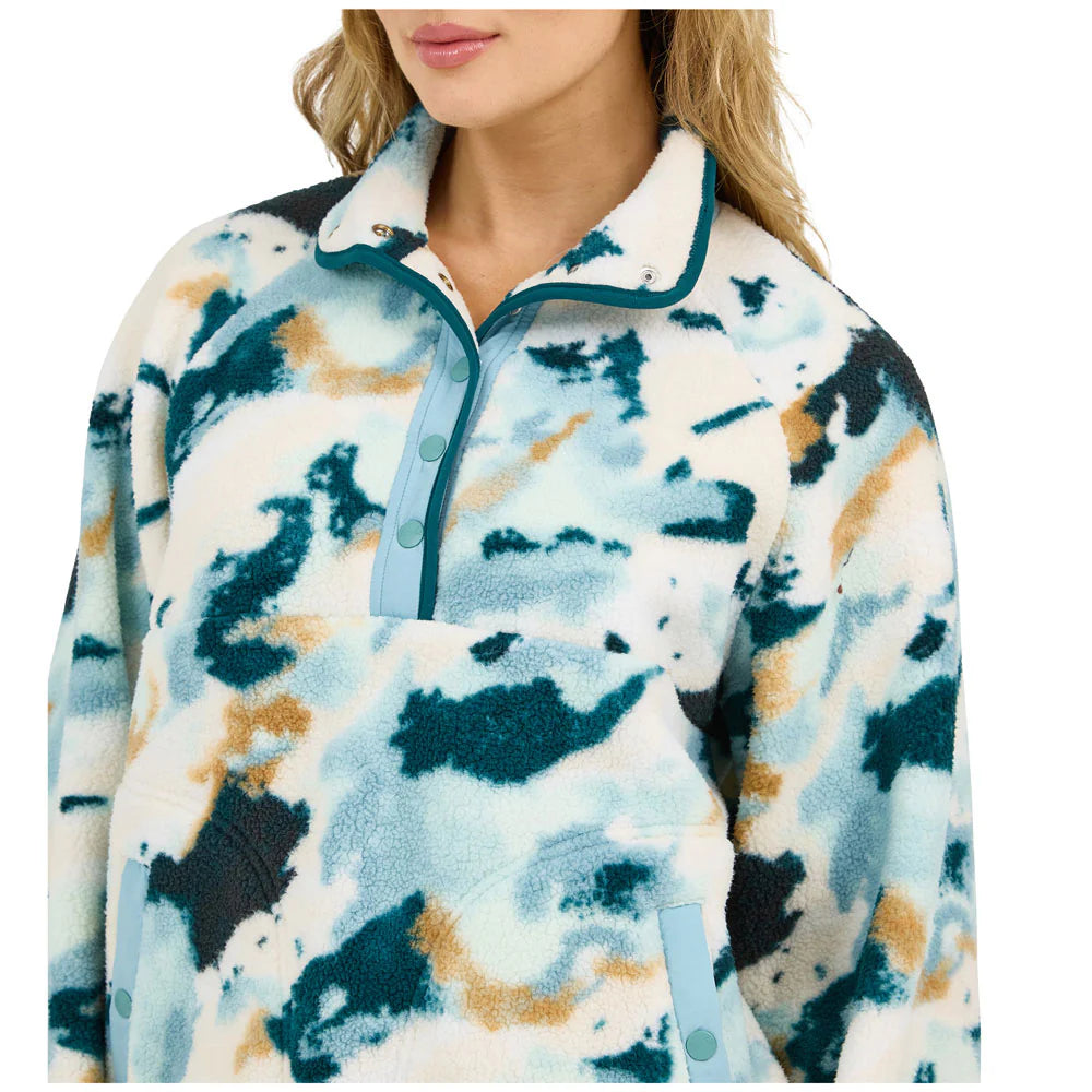 Wrangler Retro Women's Quarter Snap Sherpa Pullover in Light Blue