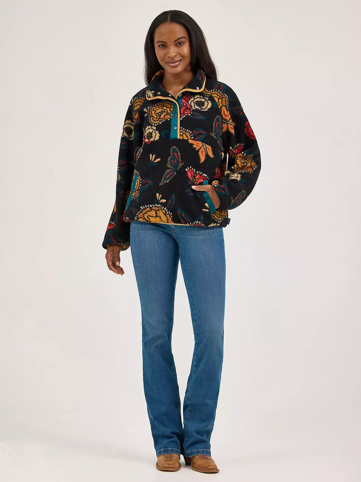 Wrangler Retro Women's Half Snap Sherpa Pullover in Butterfly Black