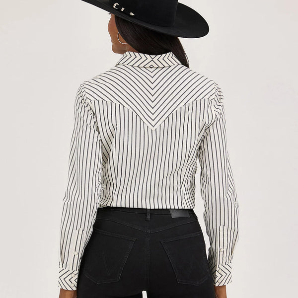 Wrangler Retro Women's L/S Striped Slim Western Snap Shirt in White