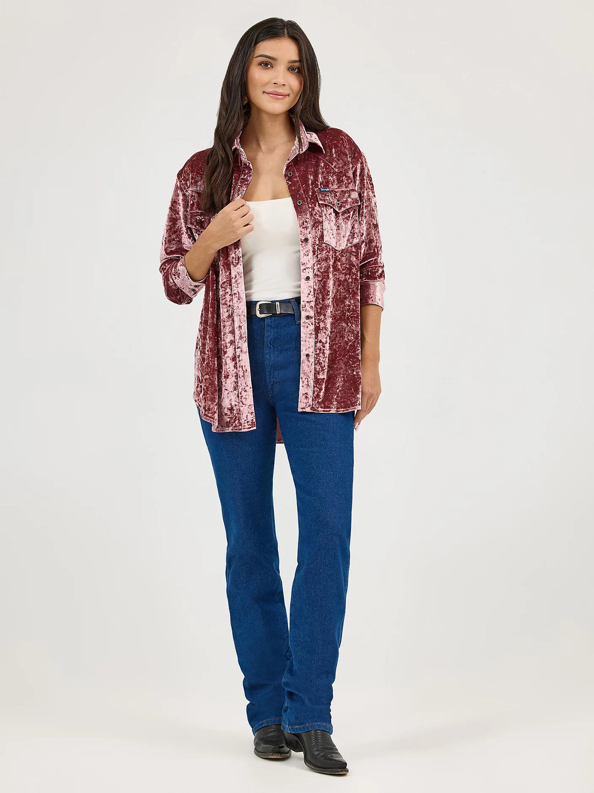 Wrangler Retro Women's L/S Boyfriend Button Down Velvet Shirt in Wine Crush