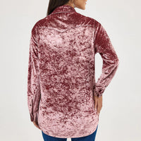 Wrangler Retro Women's L/S Boyfriend Button Down Velvet Shirt in Wine Crush
