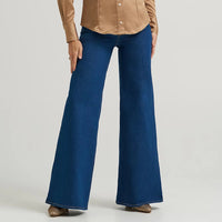 Wrangler x Lainey Wilson Cheeky Wide Leg Jean in Wrangler Blue