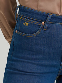 Wrangler x Lainey Wilson Cheeky Wide Leg Jean in Wrangler Blue