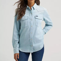 Wrangler Retro Women's Vintage Fit Denim Western Snap Shirt in Bleached Denim