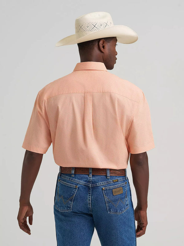 Wrangler George Strait Men's S/S One Pocket Button Down Western Shirt in Peach Mod