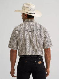 Wrangler Men's S/S Vintage-Inspired Sculpted Piped Printed Snap Shirt in Ecru Black/White