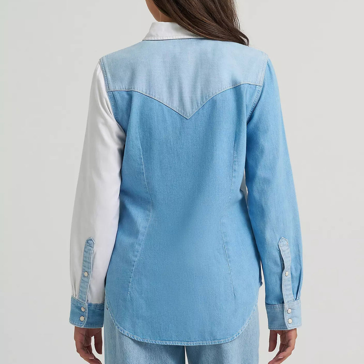 Wrangler Retro Women's Vintage Fit Pieced Denim Western Snap Shirt