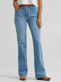 Wrangler Retro Women's Mae Trouser Jean in Bridget