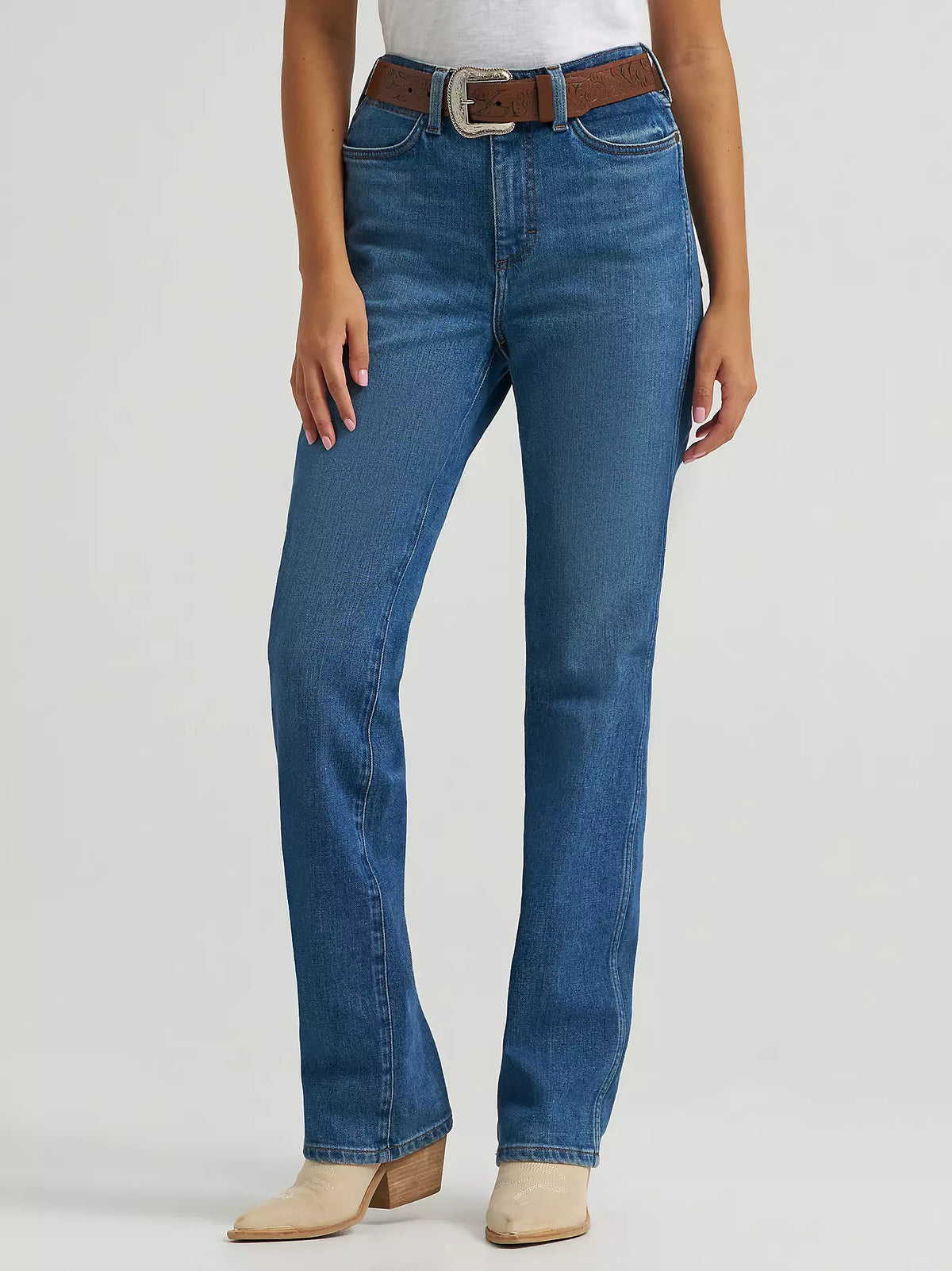 Wrangler Retro Women's Bailey High Rise Straight Leg Jean in Sylvia