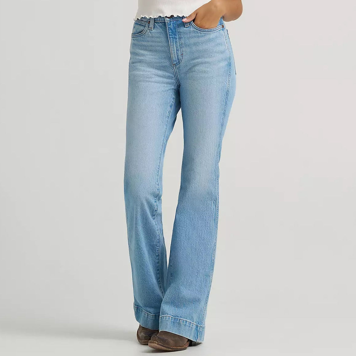 Wrangler Retro Women's Bailey High Rise Trouser in Kelsey