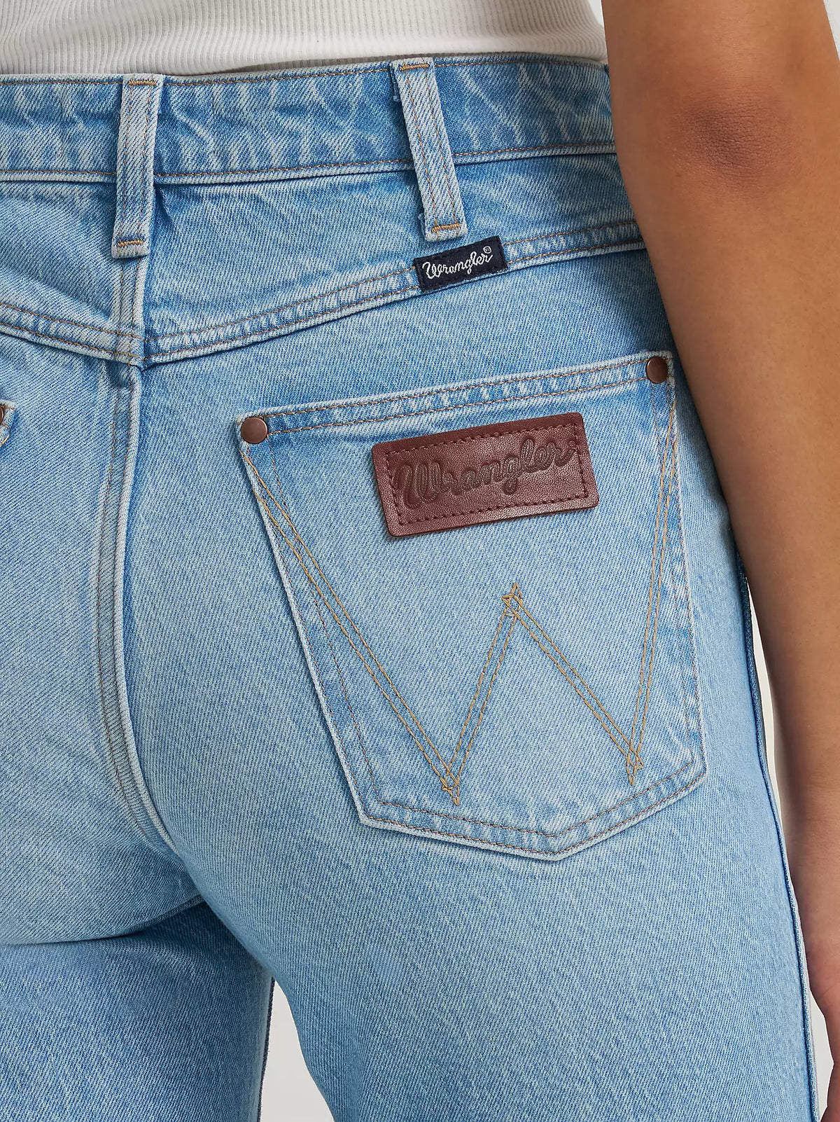 Wrangler Retro Women's Bailey High Rise Trouser in Kelsey